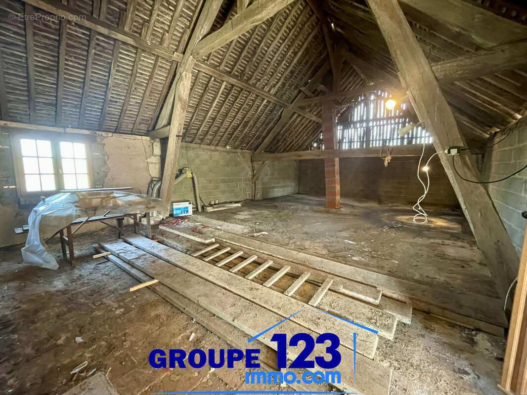 Maison de 66 m2 avec combles aménageables   Venoy, à 10 minutes d’Auxerre - photo 8