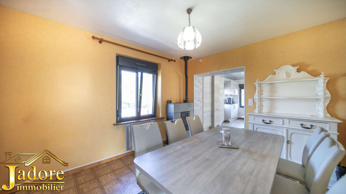 Maison entierement renovee - photo 5