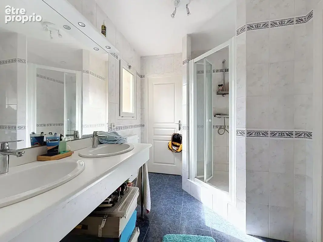 Maison d'architecte voisins le bretonneux - 8 pièce(s) - 205 m2 - photo 15