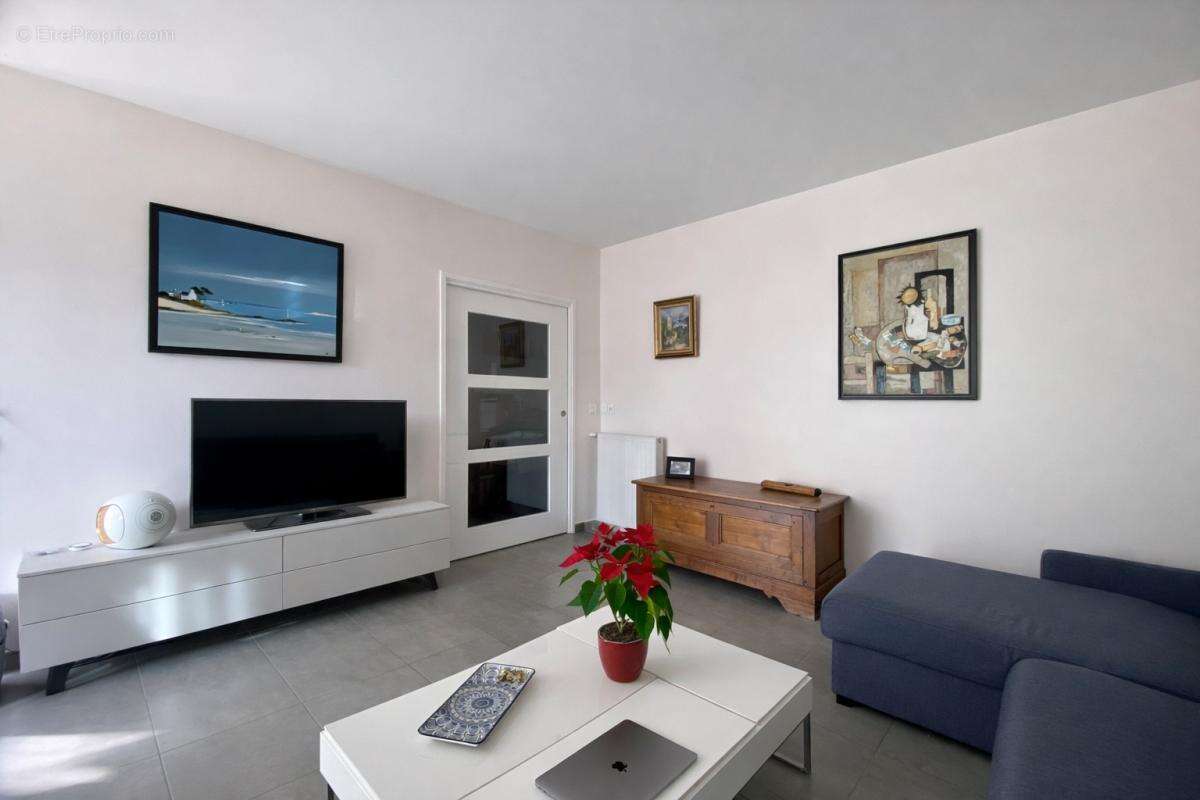Appartement à LE PERREUX-SUR-MARNE