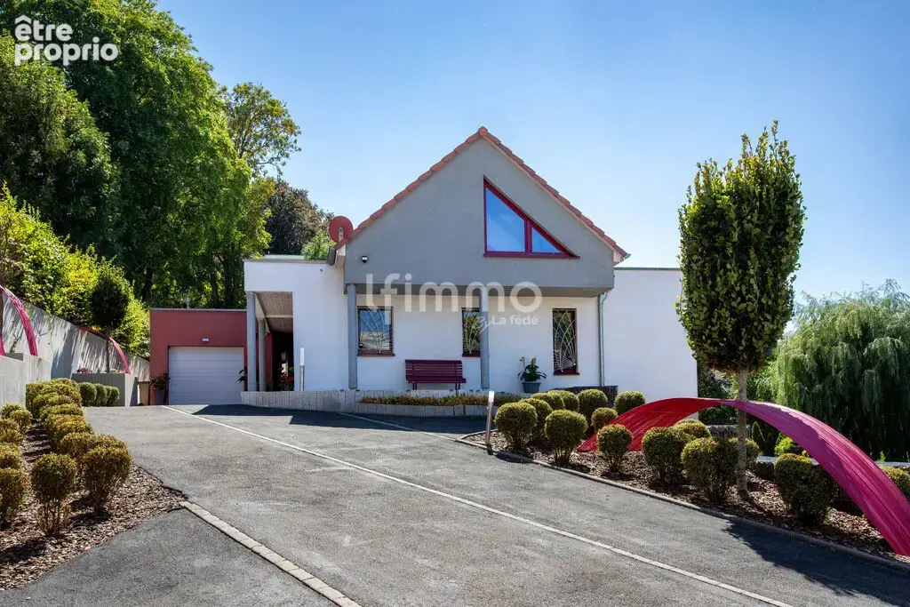 Maison d'exception et son vaste jardin arboré - photo 1