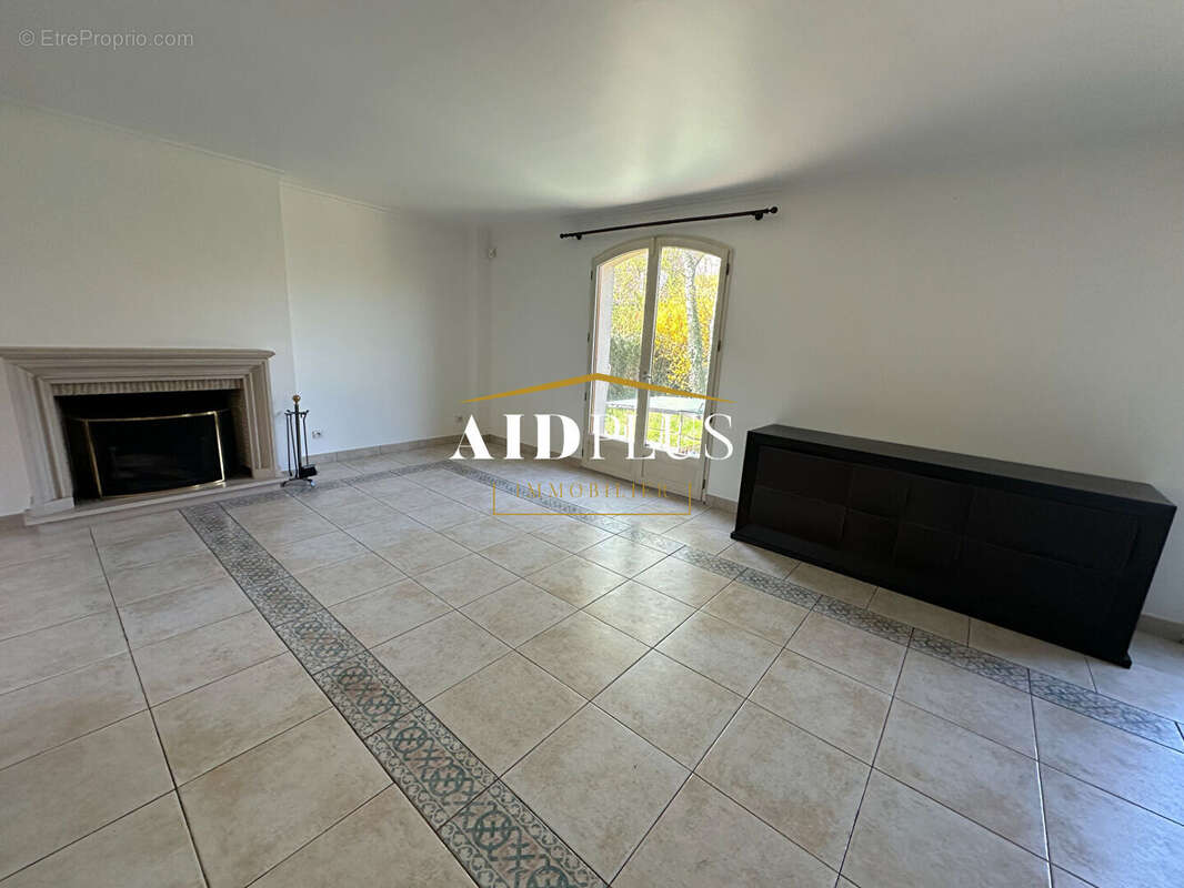 Maison à SAINT-PRIX