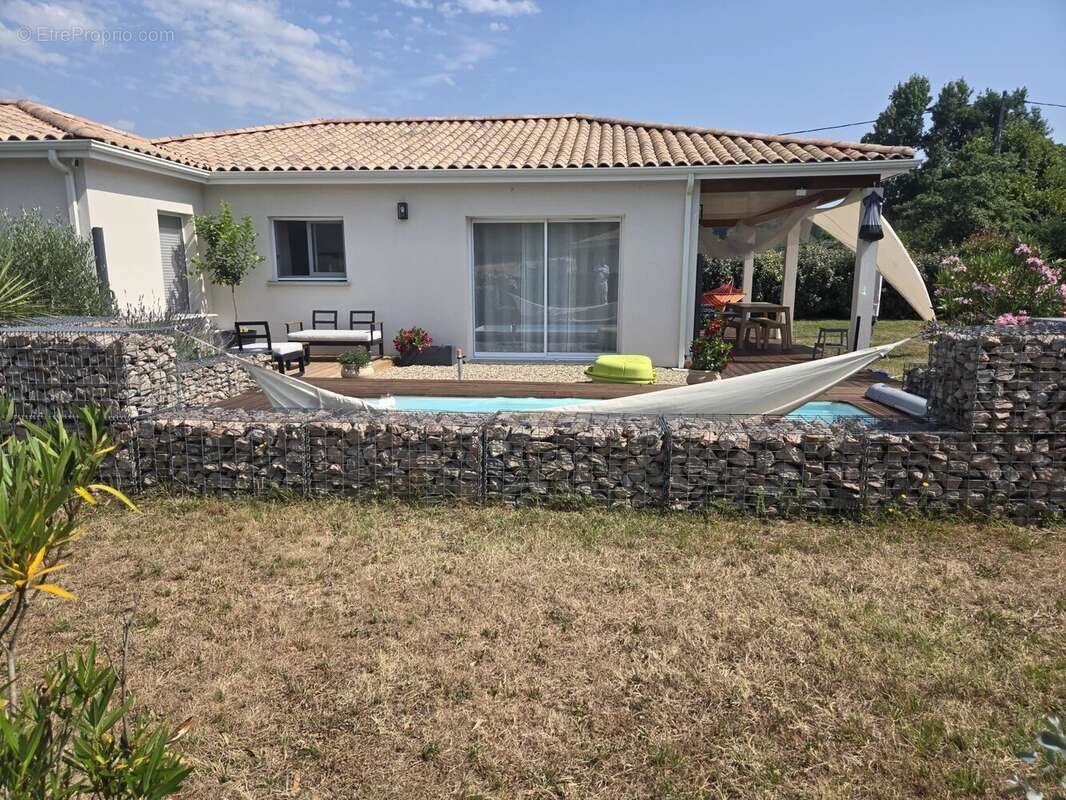 Maison à BERSON