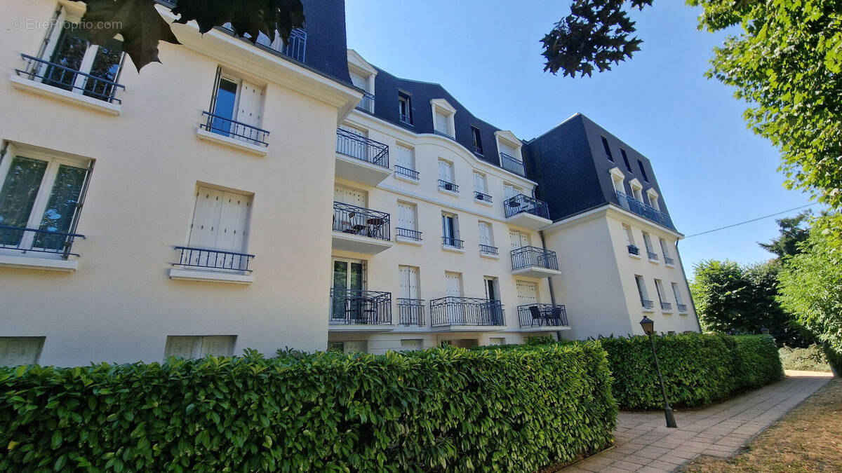Appartement à MANTES-LA-JOLIE