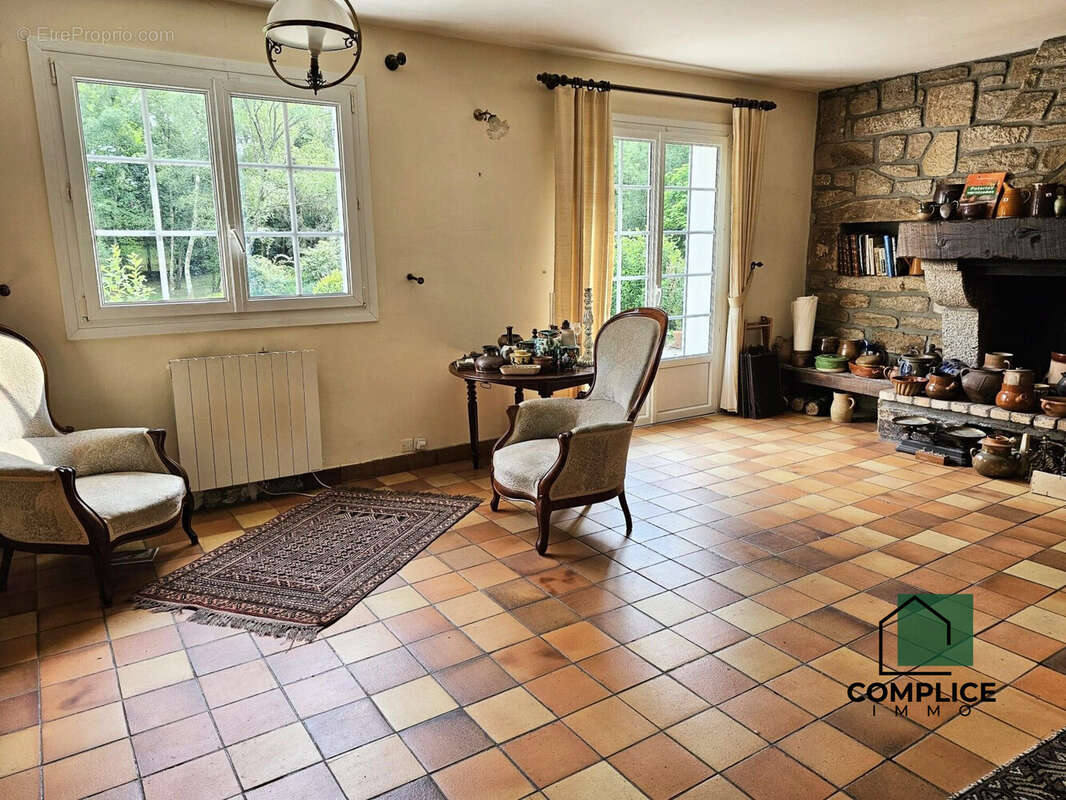 Maison à VIGNEUX-DE-BRETAGNE