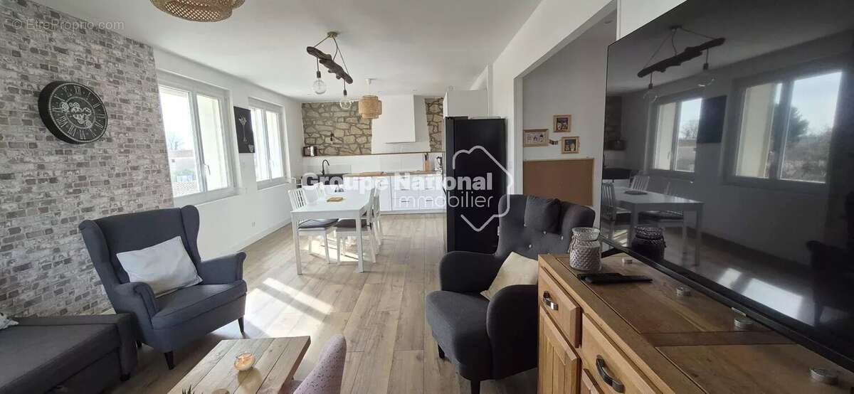 Appartement à SALON-DE-PROVENCE