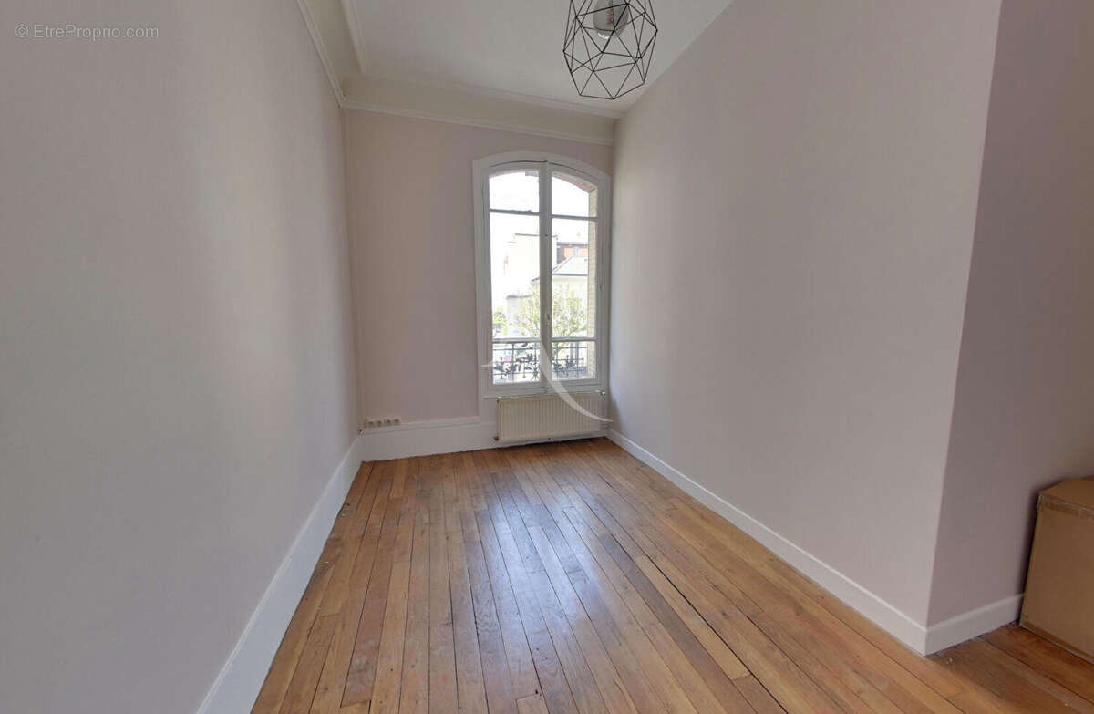 Appartement à NOGENT-SUR-MARNE