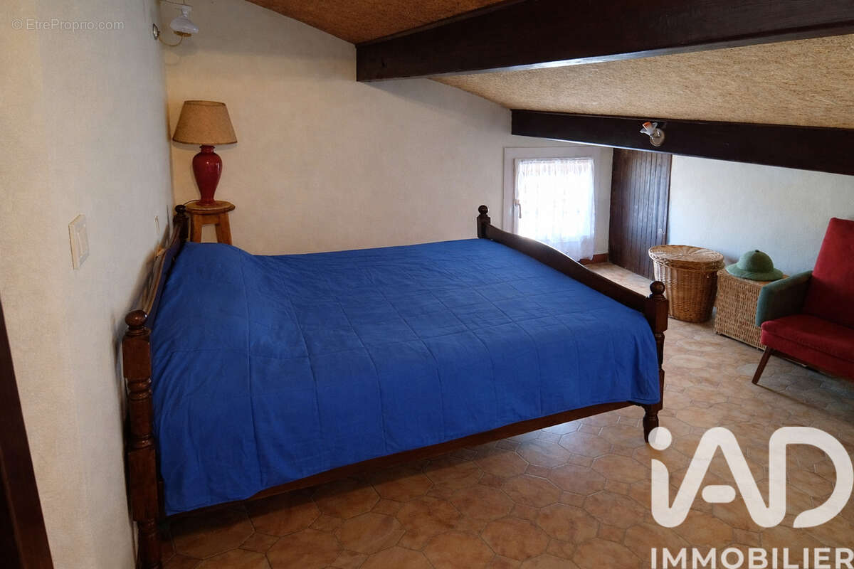 Photo 7 - Maison à SAINT-CHAMAS