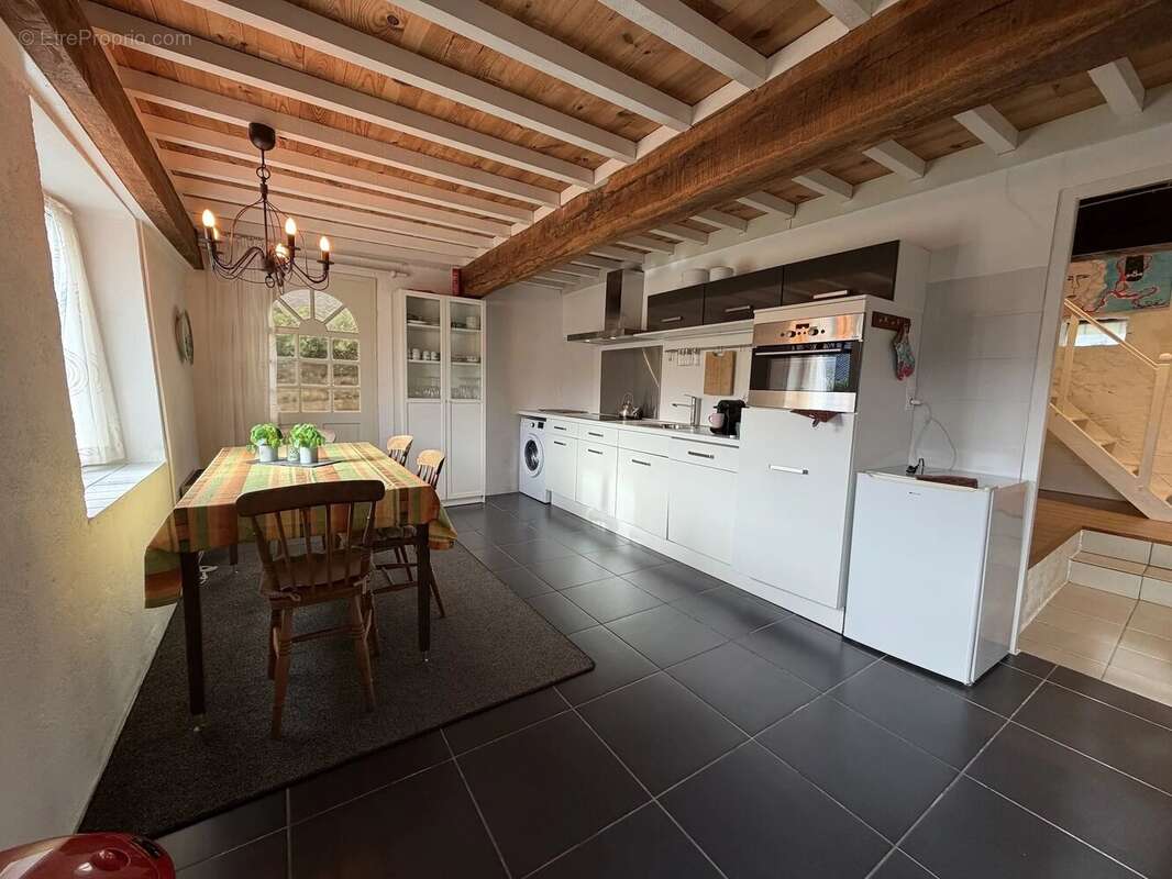 Maison à MONTIGNY-EN-MORVAN