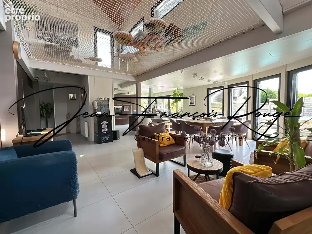 AGON-COUTAINVILLE, à 600 m de la plage, maison d'architecte construite en 2007 de 320 m², avec piscine !!! - photo 9