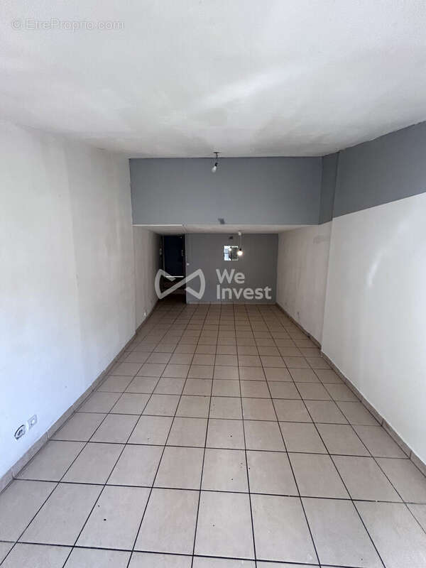 piece de vie 2 - Appartement à BRIGNOLES