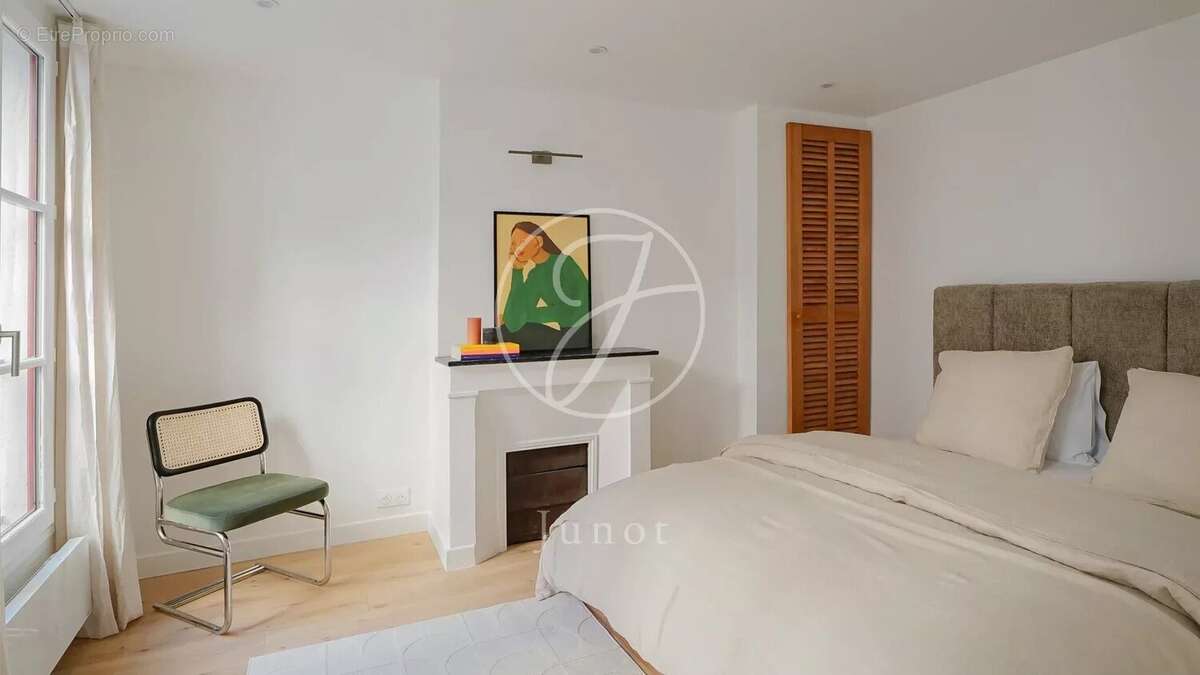 Appartement à PARIS-4E