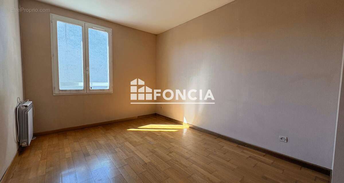 Vente maison 85 m² habitable 110 m2 utile/ 6 pièces / 4 chambres - photo 6
