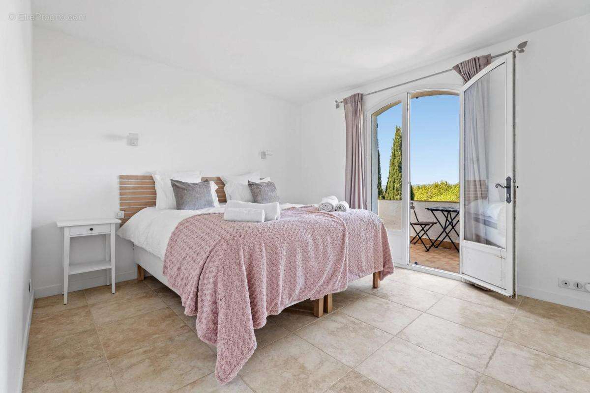 Maison à GRASSE