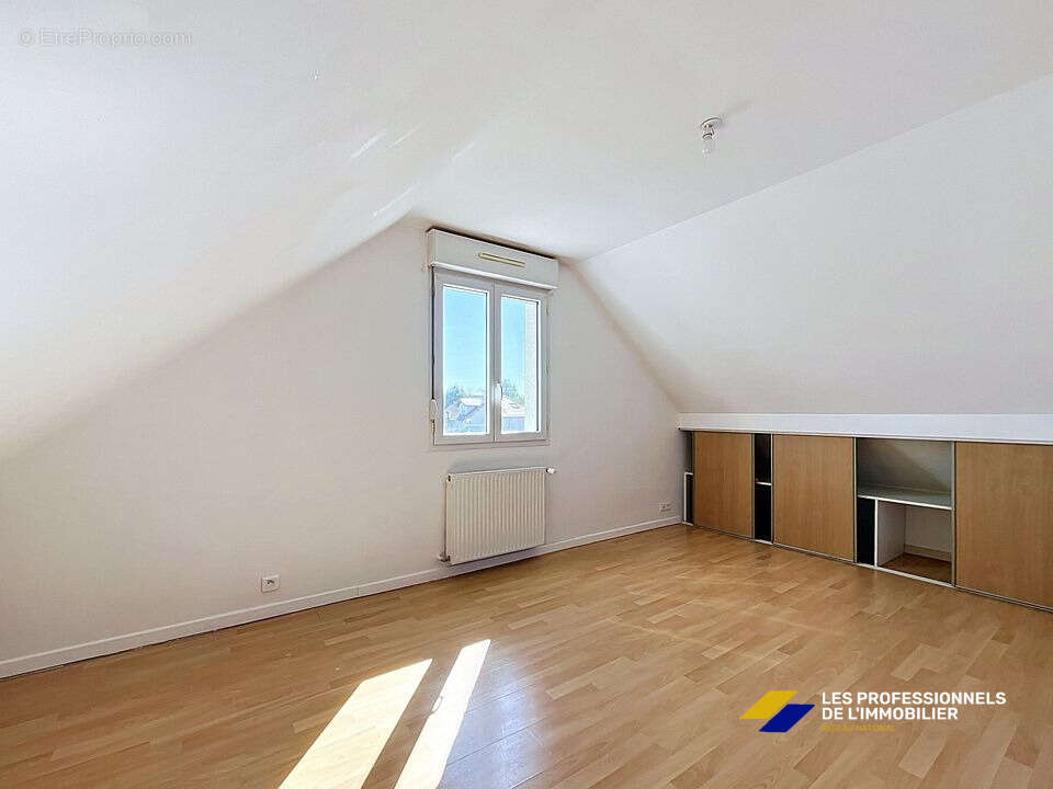 Maison 4 pièces 95m2 - photo 9