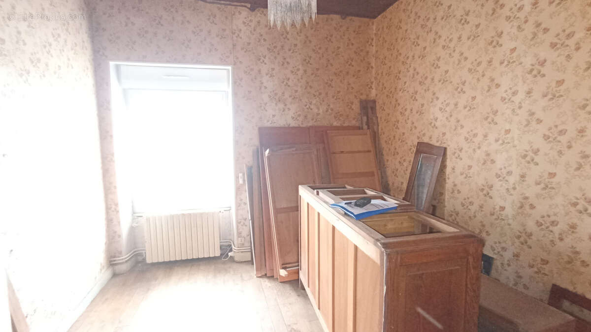 Maison à LA COQUILLE