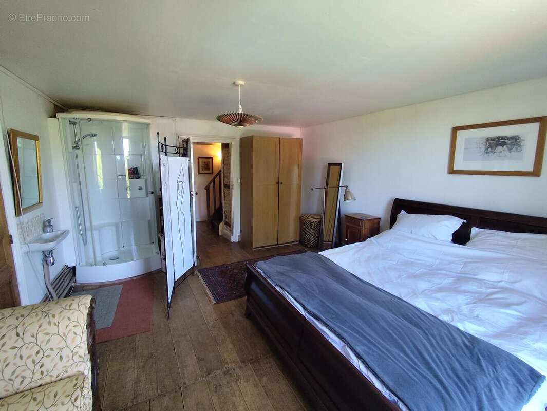 Joli cottage de 3 chambres avec grand jardin et grange, près de Civray - photo 13
