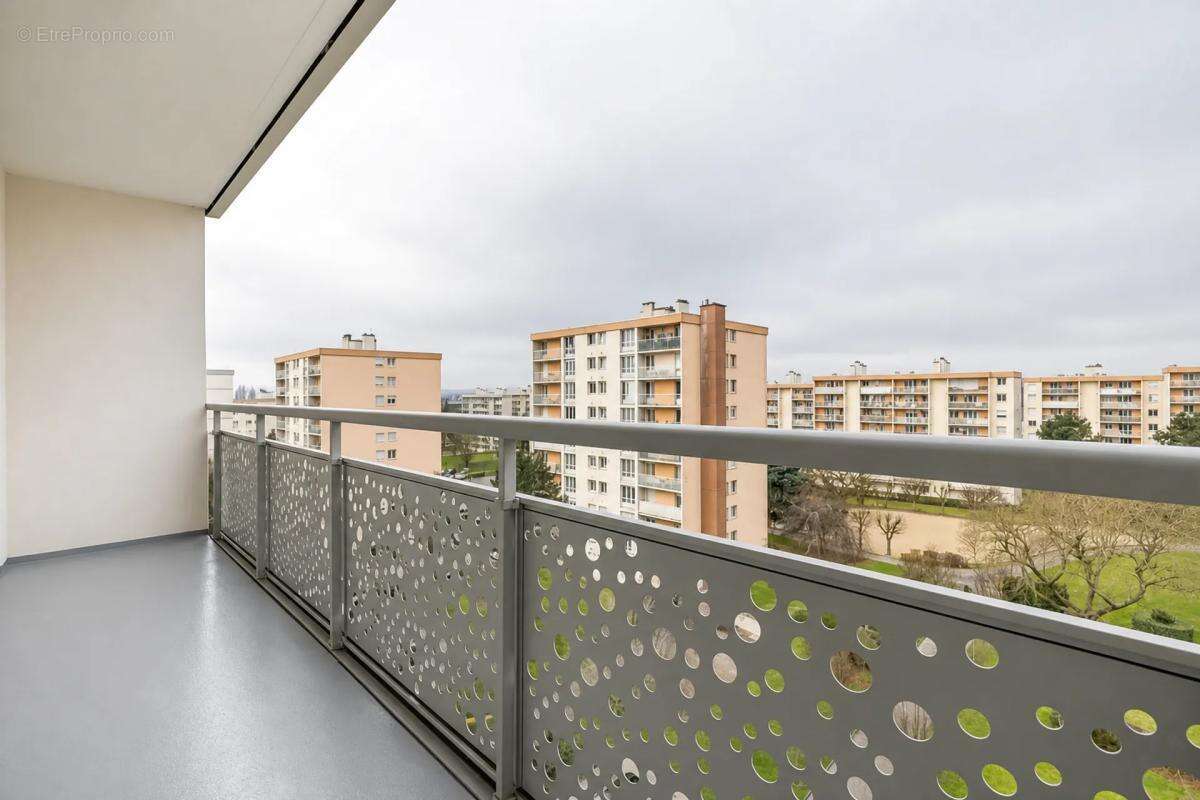 Appartement lumineux 4 pièces à Chilly-Mazarin - photo 15