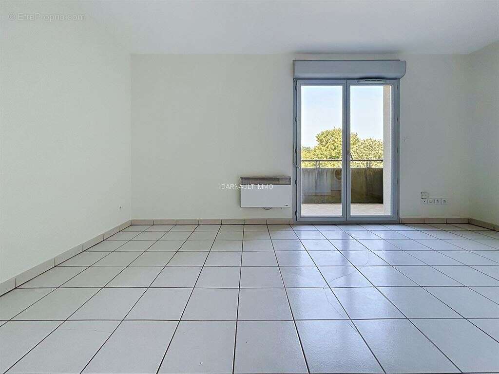 Appartement t2 au dernier etage - photo 2