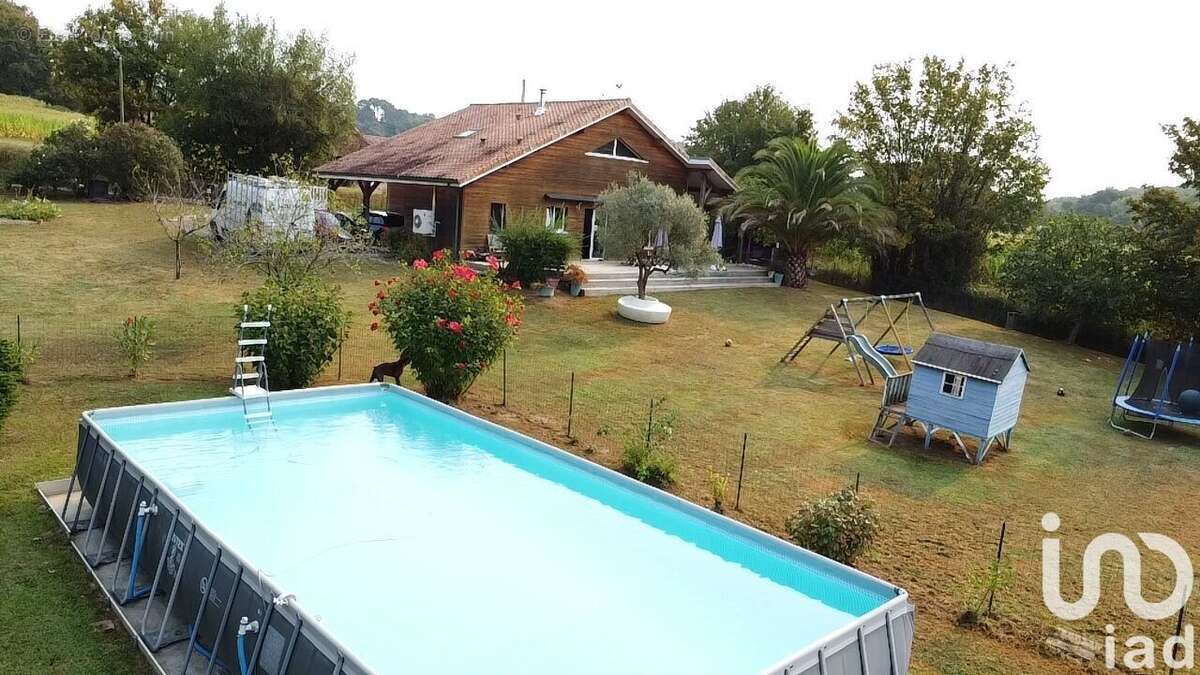 Photo 2 - Maison à LABEYRIE