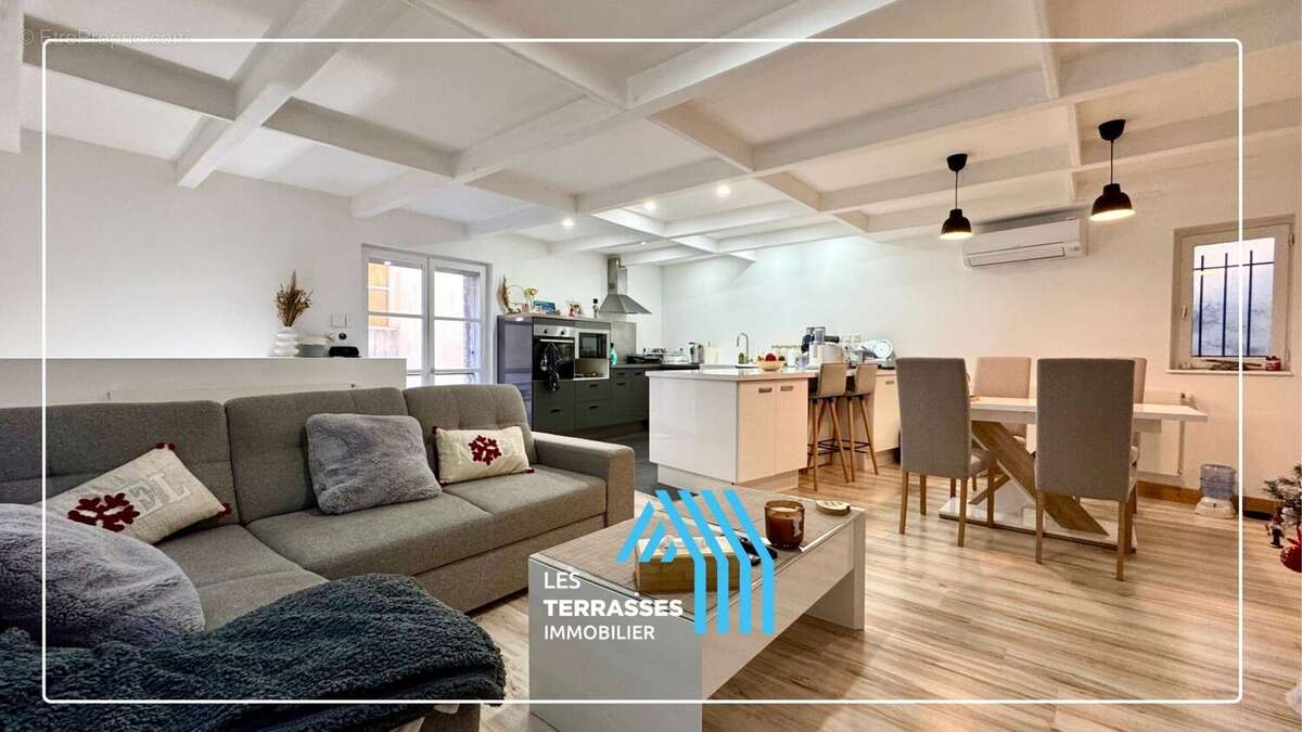 Maison à MONTELIMAR