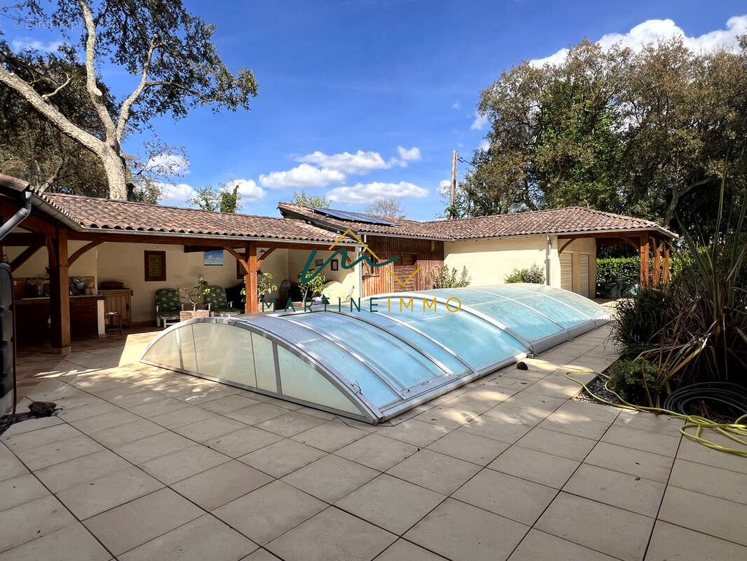 Maison à FOURQUES-SUR-GARONNE