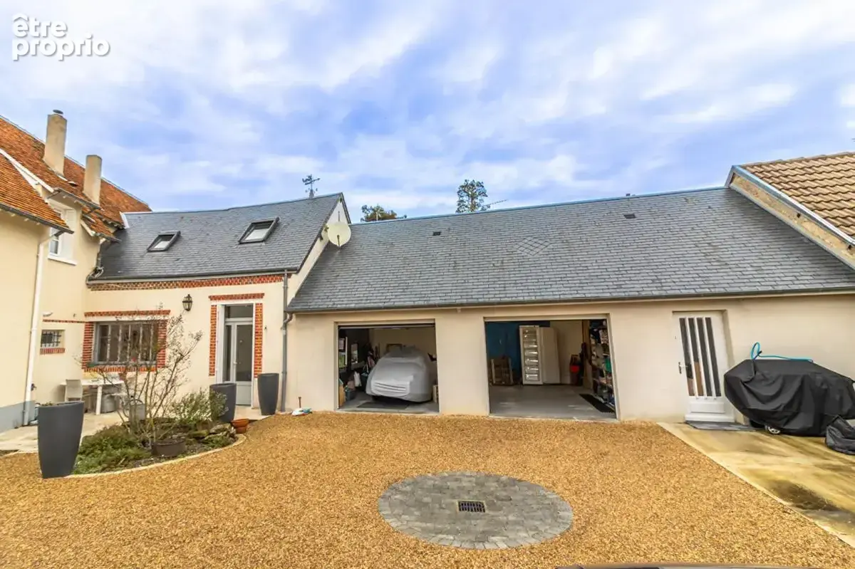 Maison Romorantin Lanthenay 8 pièce(s) 190 m2 - photo 17