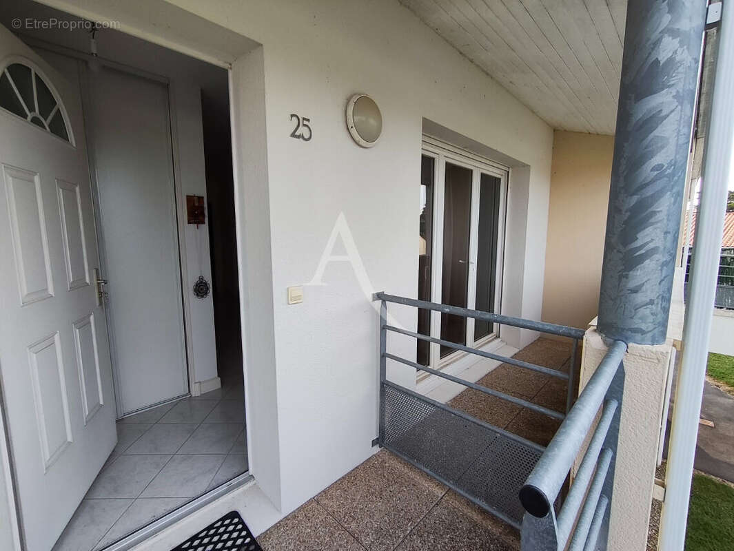 Appartement à SAINTES