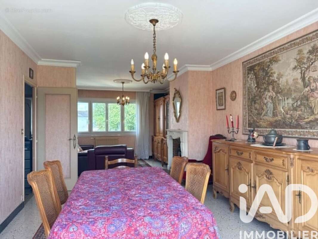 Photo 4 - Maison à FLEURY-LES-AUBRAIS
