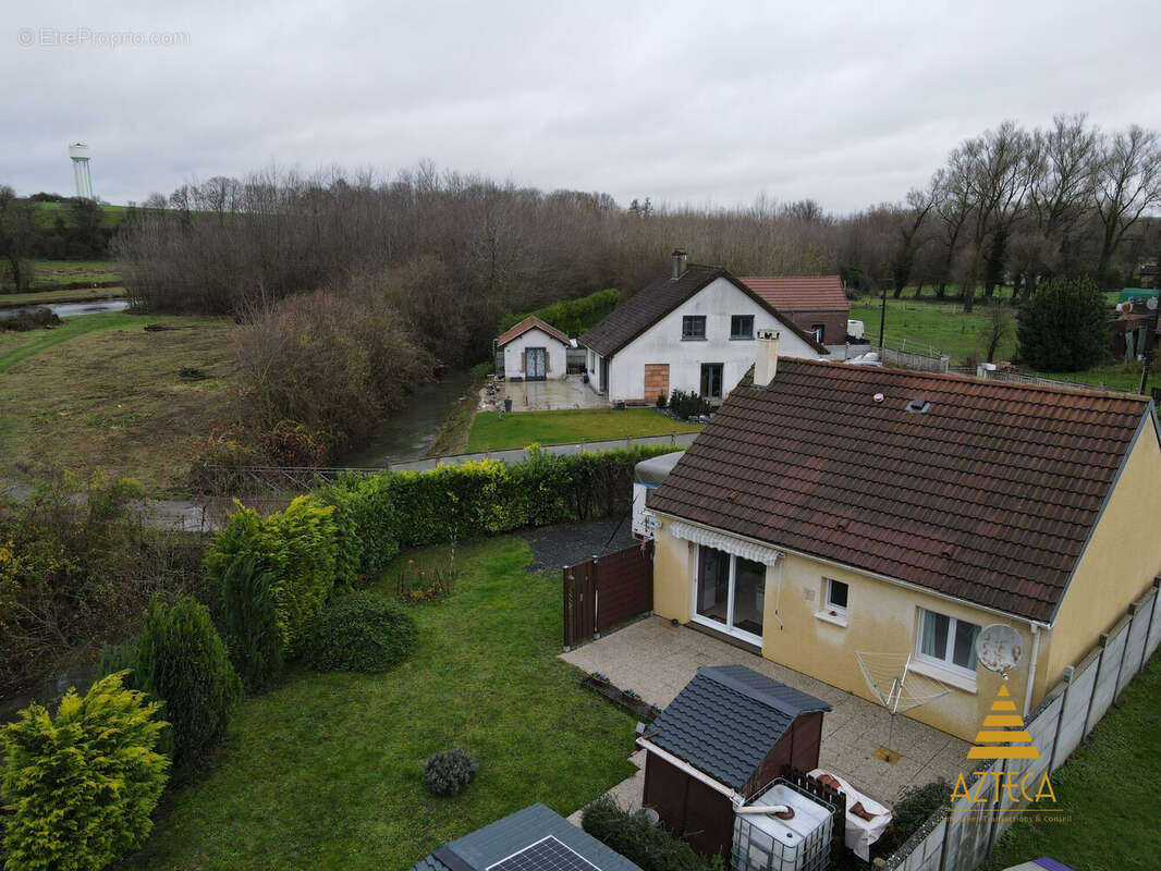 Maison à HONNECOURT-SUR-ESCAUT