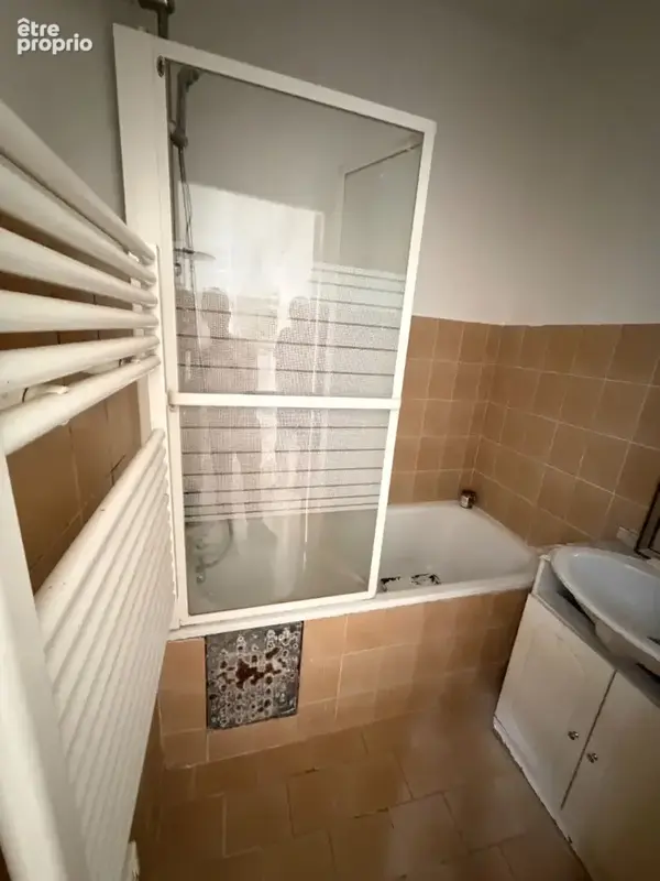 Paris 16e - Rue du Bouquet de Longchamp, métro Boissière - 2 pièces de 30,42 m² - photo 5