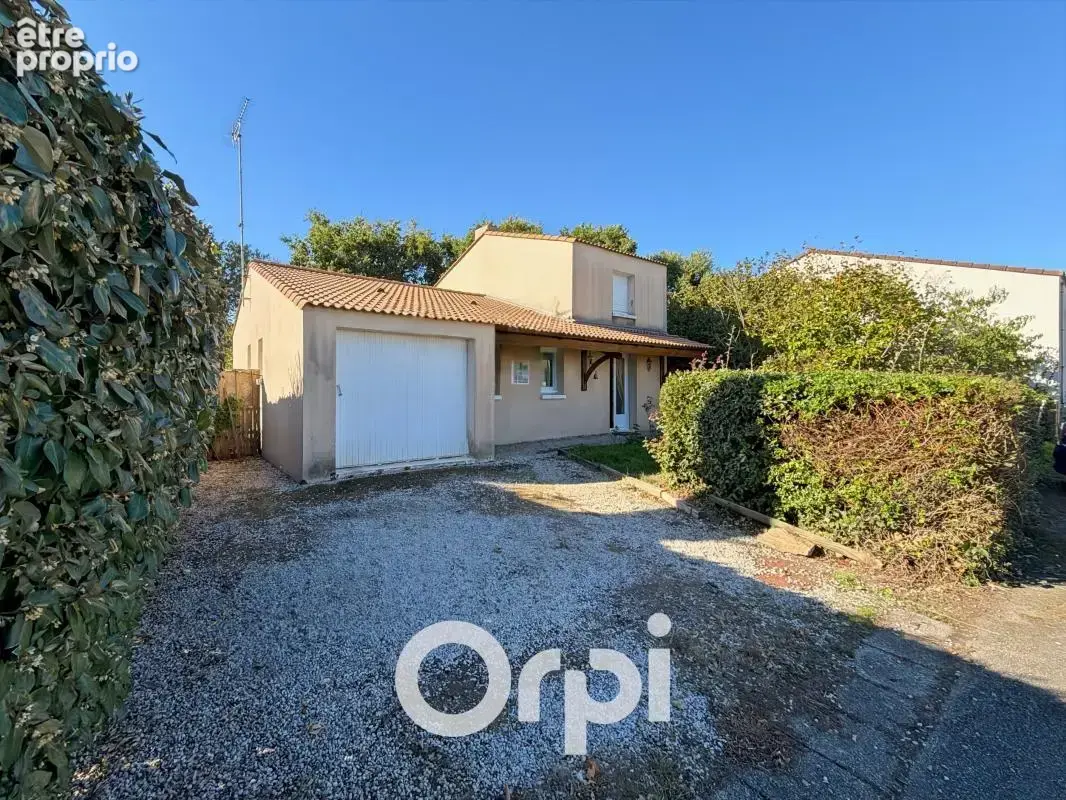 Photo Maison à La Boissiere-Des-Landes au prix de 161 990€