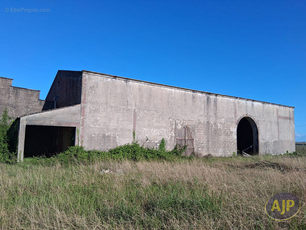 Appartement à SAINT-SEURIN-DE-CADOURNE