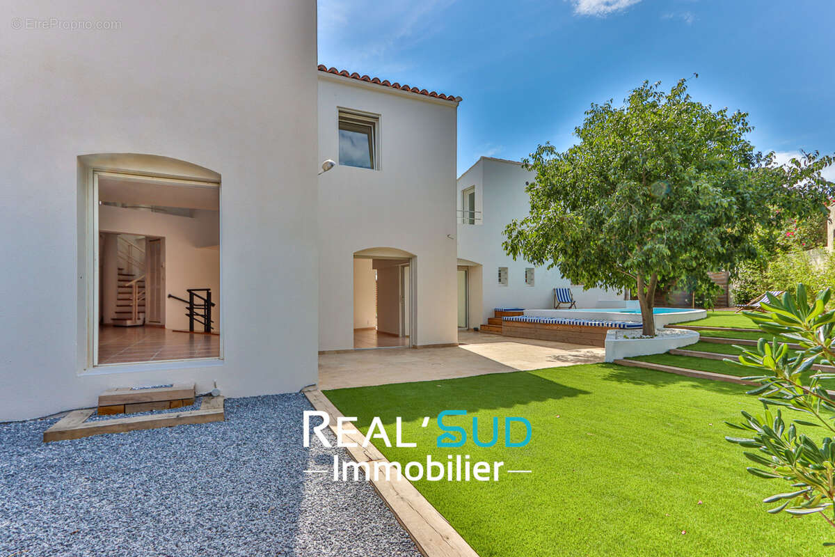 Maison à MARSEILLE-9E