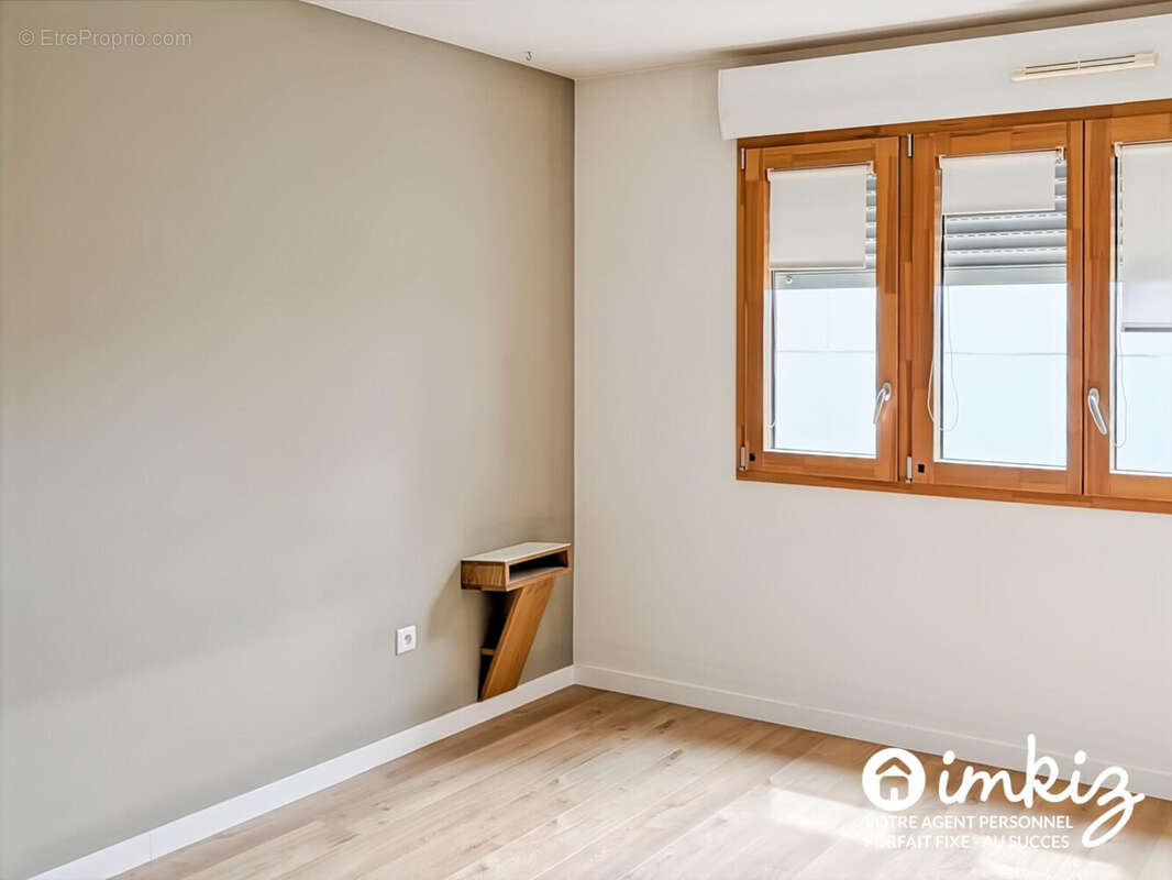 Aubervilliers  2P 64 m² avec terrasse et parking - photo 14