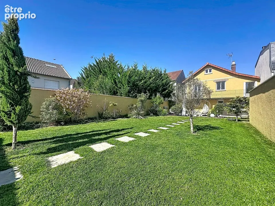 Pavillon 5 pièces de 130m2 sur 402m2 - photo 26