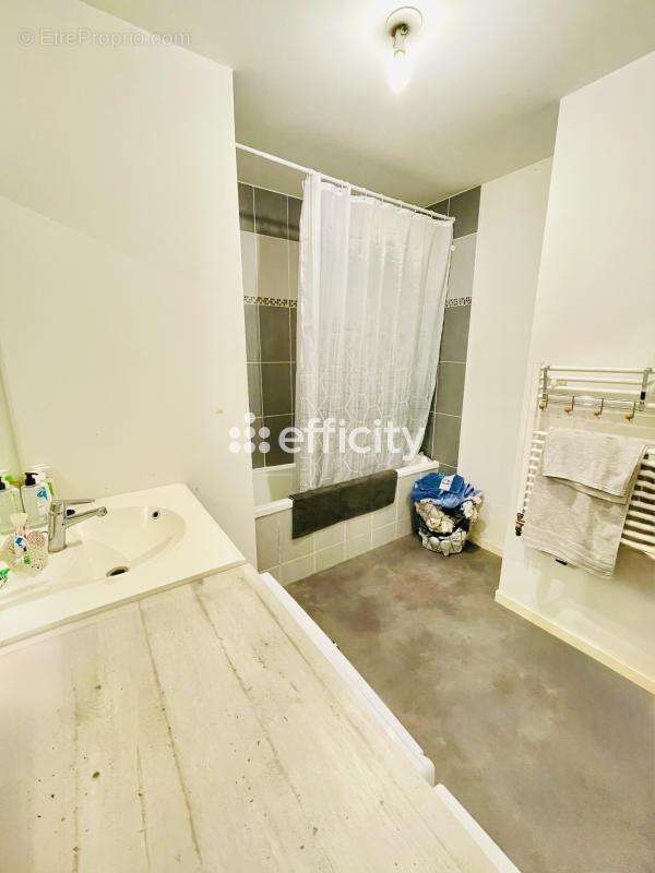 Appartement à BOURGBARRE