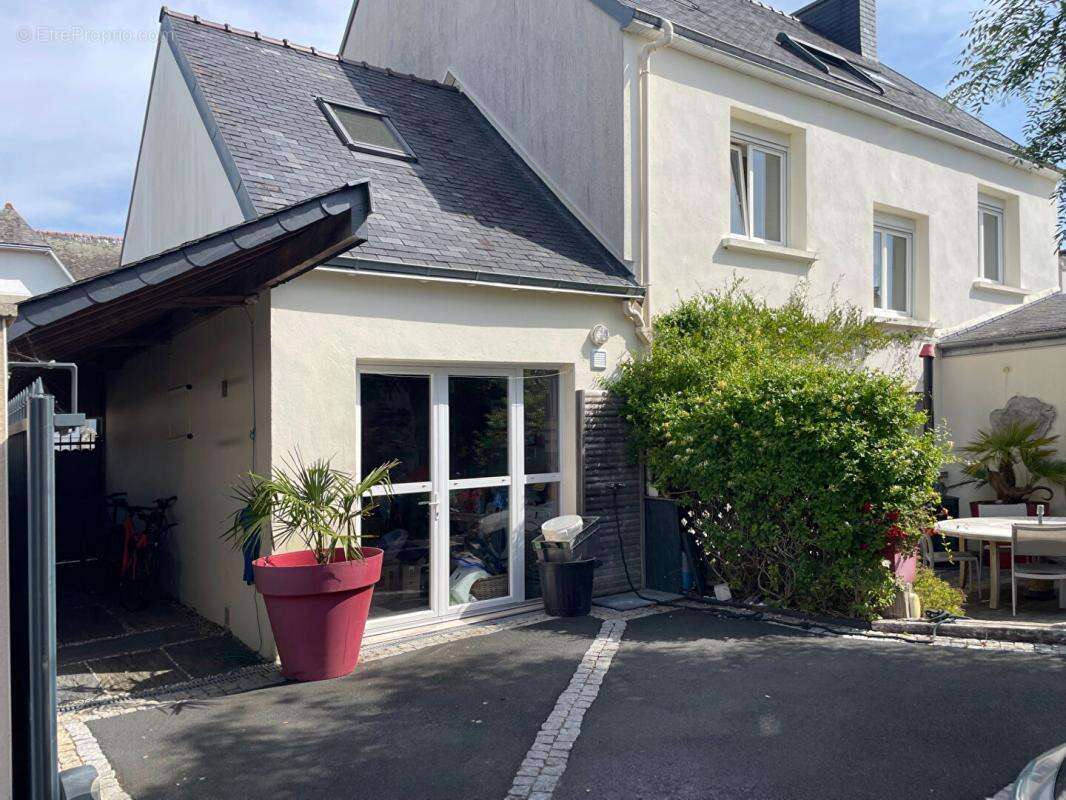 Maison à LOCTUDY