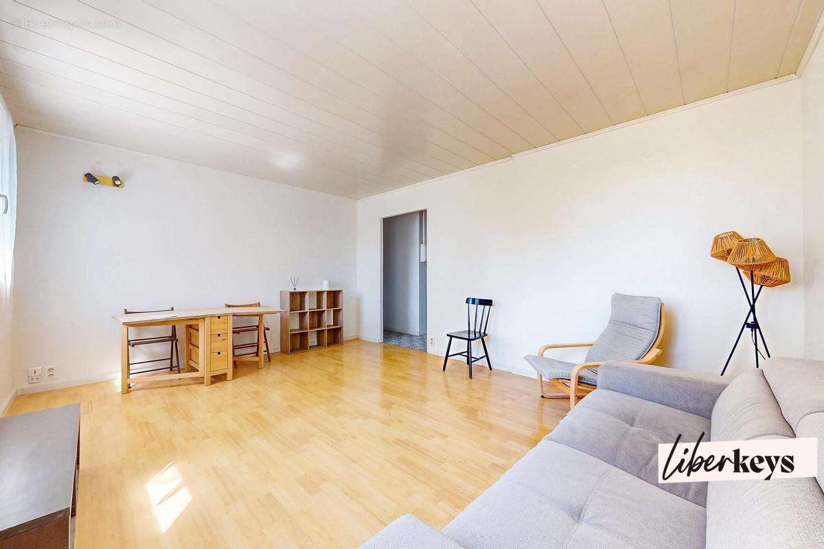 Appartement à MARSEILLE-8E