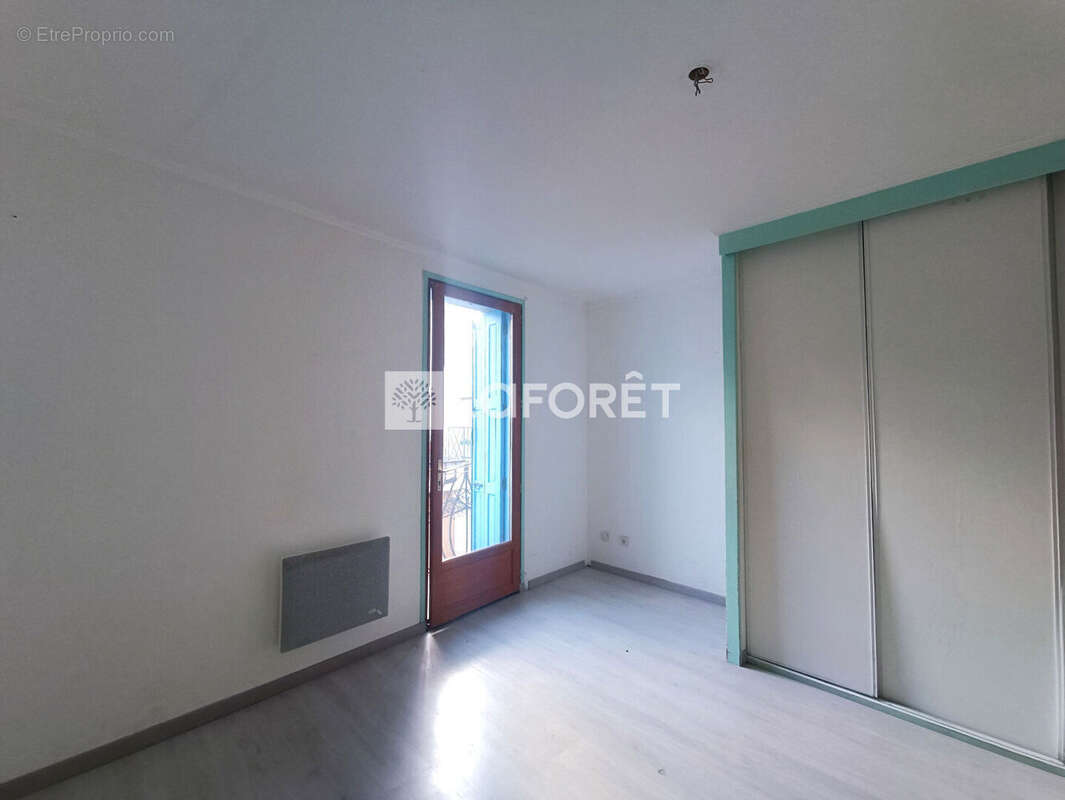 Maison à LATOUR-DE-FRANCE