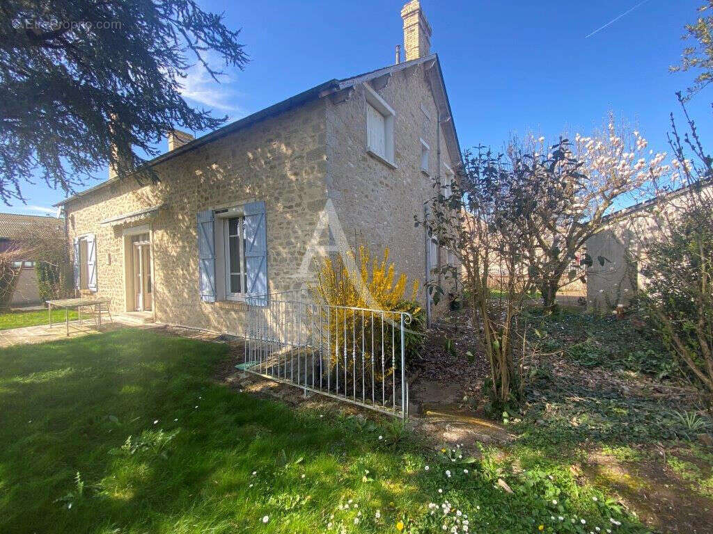 Maison à PITHIVIERS-LE-VIEIL