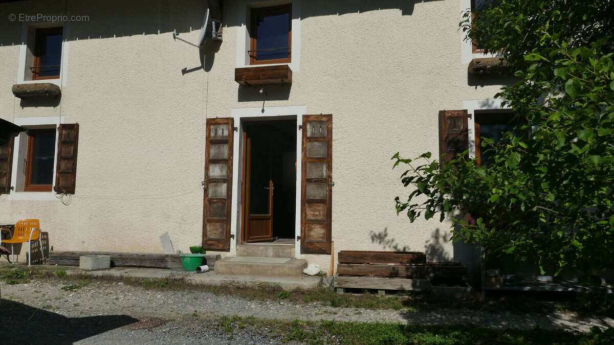 Maison à TALLOIRES
