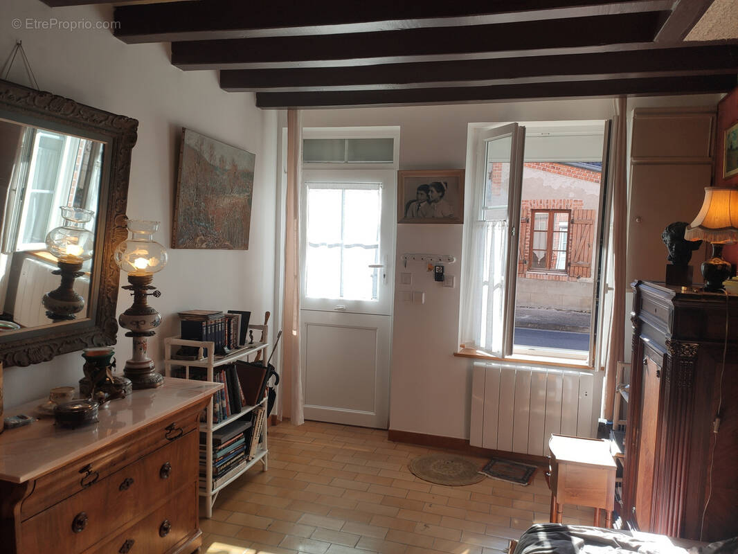 Maison à LA FERTE-SAINT-CYR