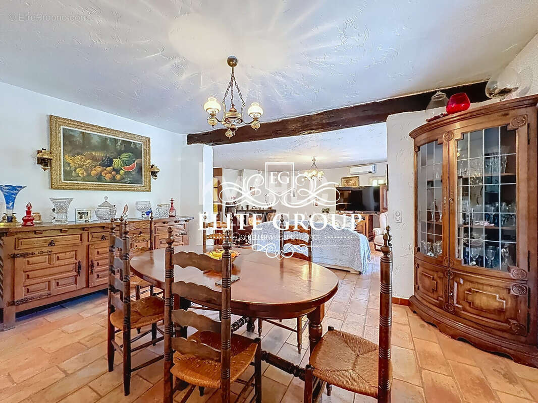 Maison 187 m² à Mougins  - photo 8