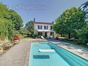 Photo 1 - Maison à SAINTE-CHRISTIE