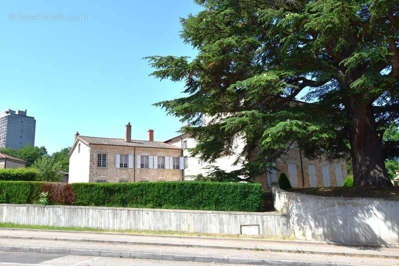 Appartement à FIRMINY