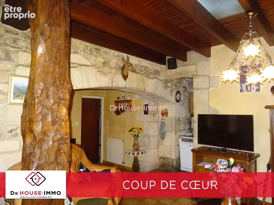 Maison 8 pièces 210 m² à vendre à Pugnac (33710) - photo 11