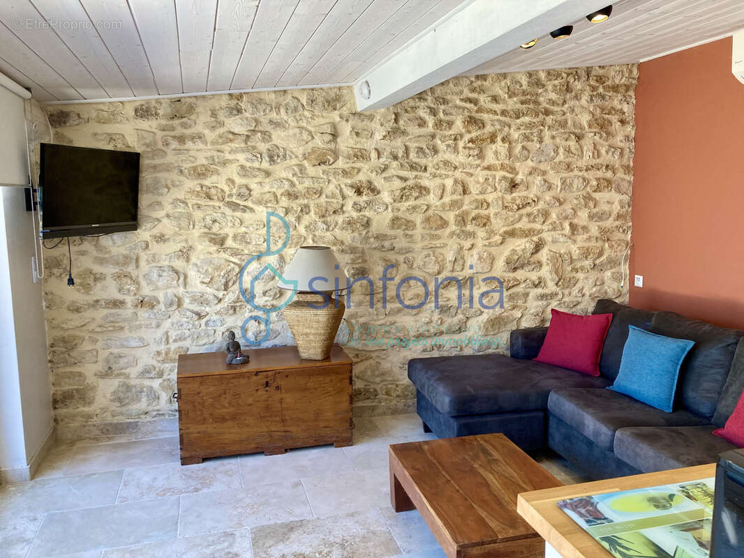 Maison à UZES