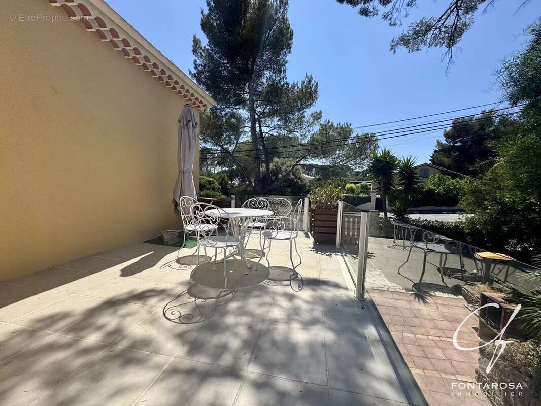 Maison à SAINT-RAPHAEL