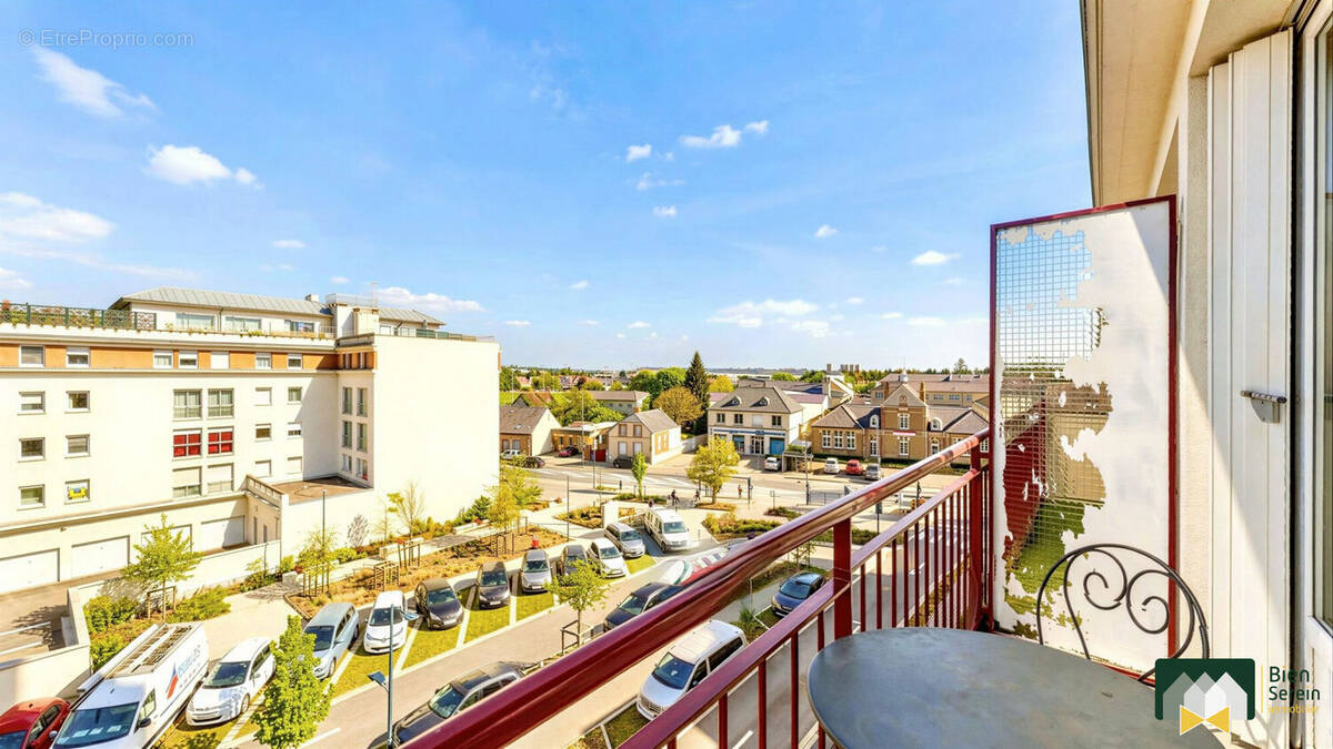 Appartement à LUCE